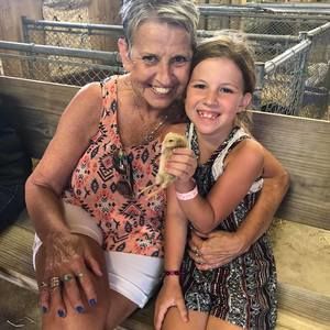 Meet your Posher, Debbie